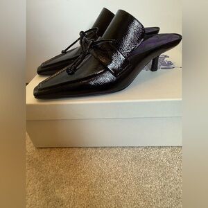 Burberry Sovereign Mule black patent 36.5